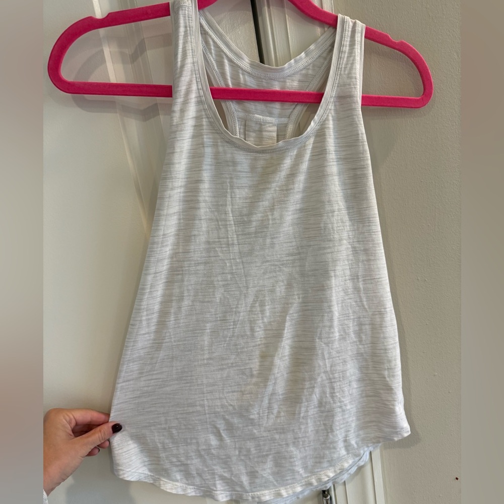 Lululemon tan top